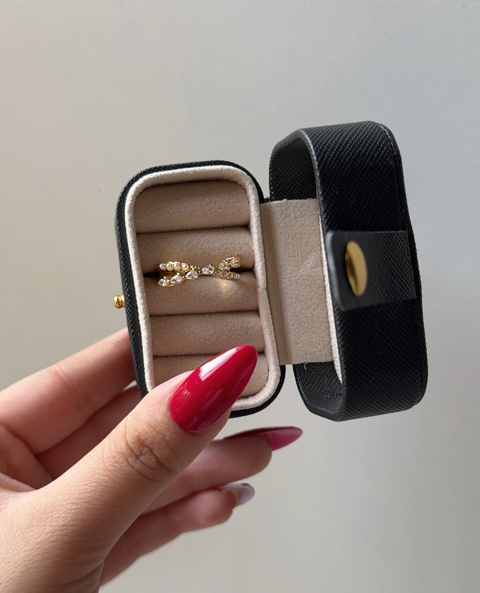 Novara Ring