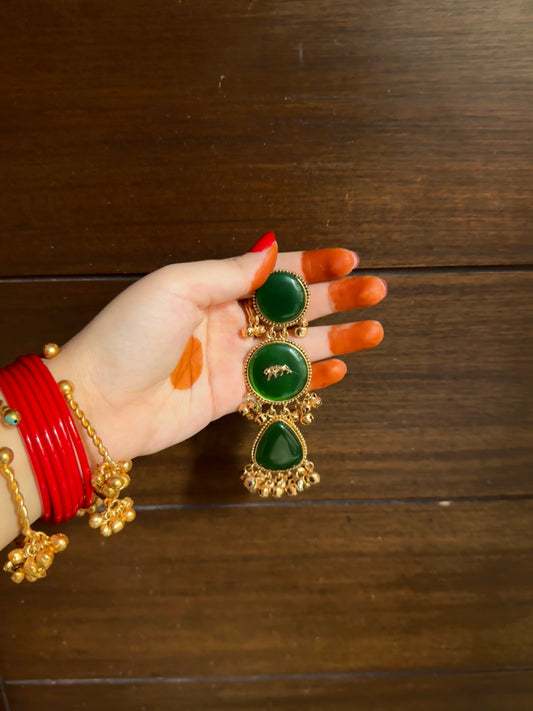 Gulnaaz Earrings (green)