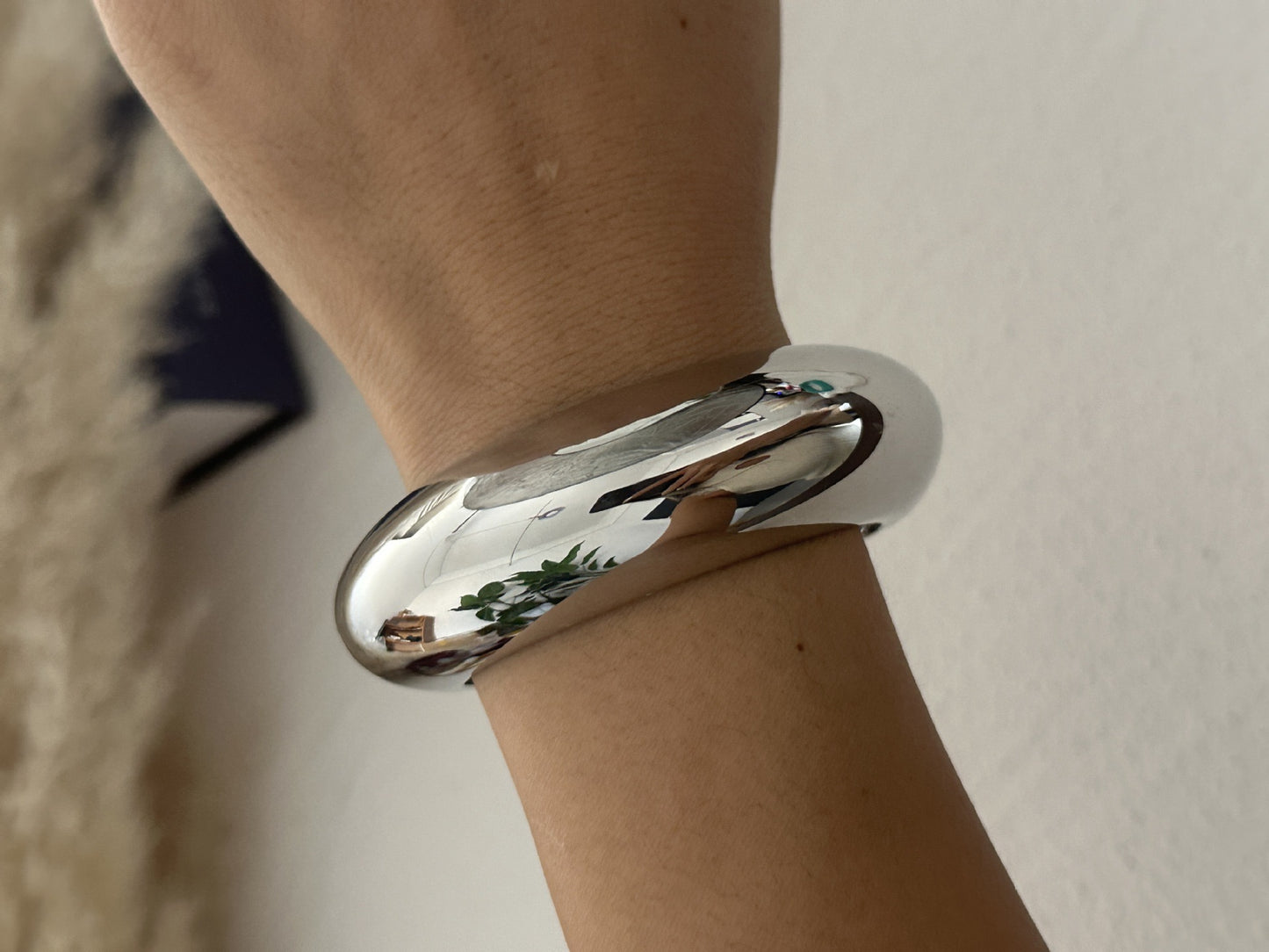 Melania Silver Bangle