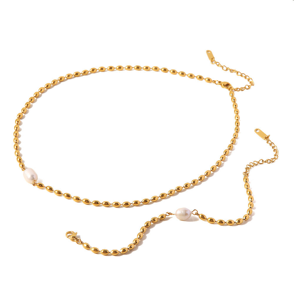 Lola Pearl Necklace